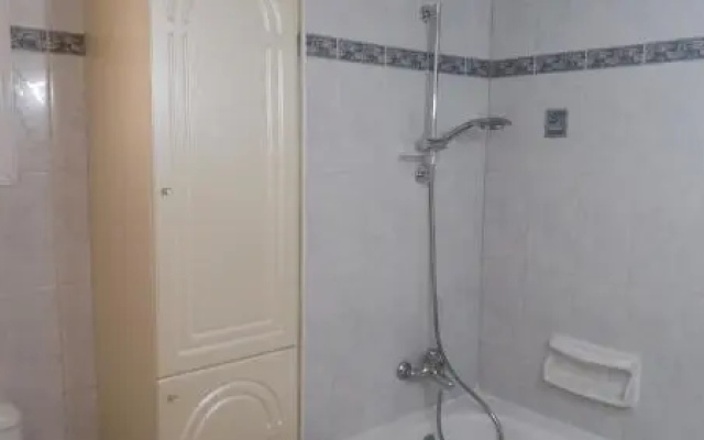 Apartment 240 Depa Court