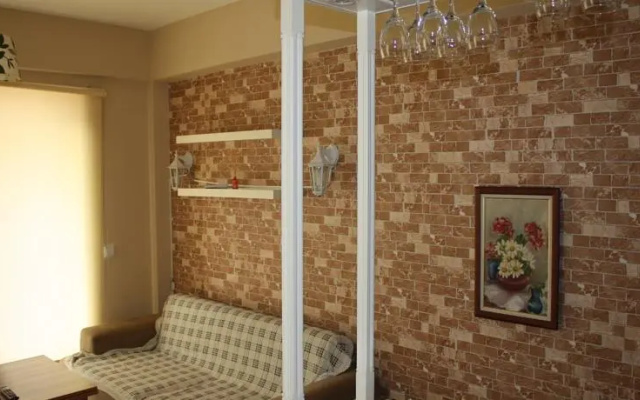 Askin Holiday Home