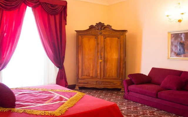 Francalanza City Rooms
