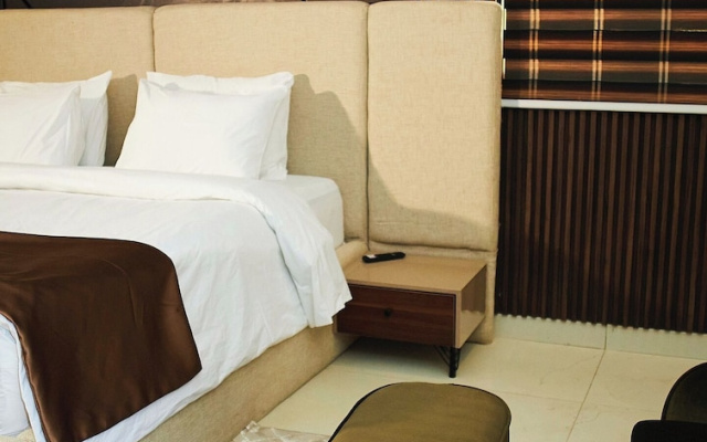 Opulence Residences