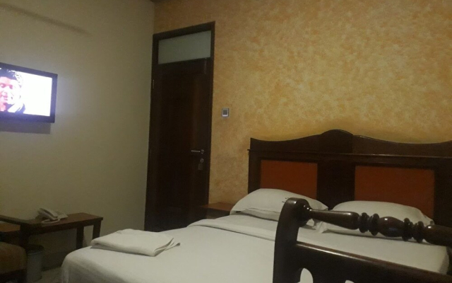 Suhufi Palace Hotel