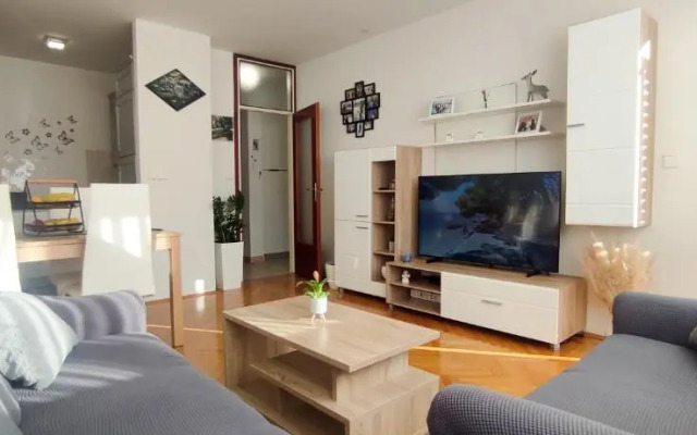 Nikolic Apartment