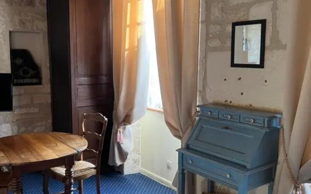 Maison d'Alienor - Gîtes