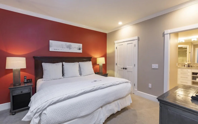 River Club 105 2 Bedroom Condo by Alpine Lodging Telluride