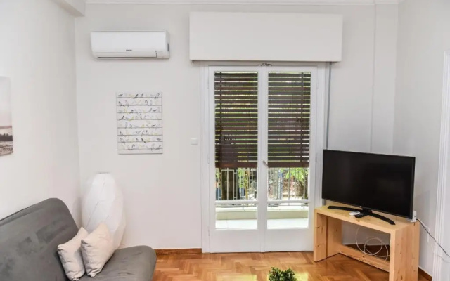 Modern  Apartment at Exarchia 1 bed 2 pers