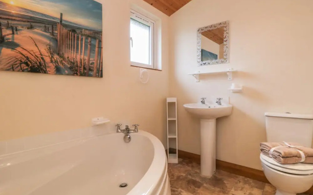 6 Manor Park, York