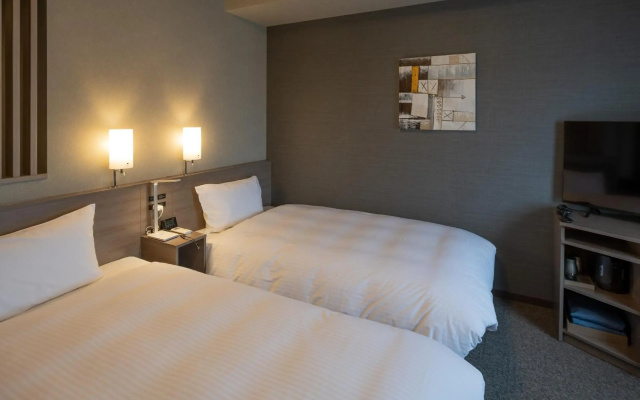 Hotel Route Inn Grand Wakayama Eki Higashiguchi
