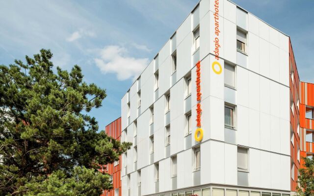 Отель Aparthotel Adagio access Paris Massy Gare TGV вид на фасад