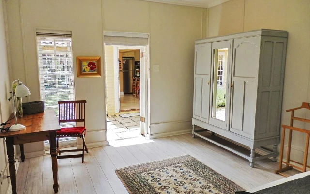Pin Oaks bnb