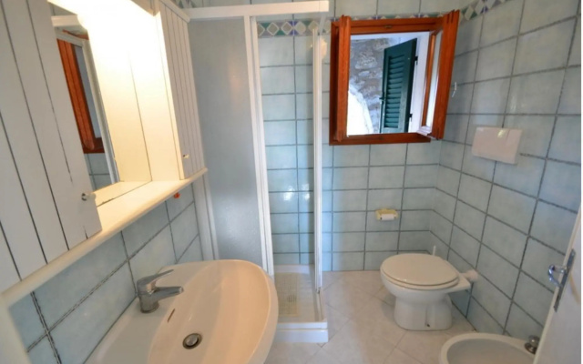 Two room apartment in four-family villa-CALANCHIOLE 2PT.