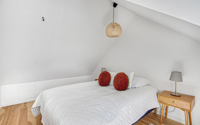 Regent 5 - Large Apt With Terrace Right in Centre of Copenhagen