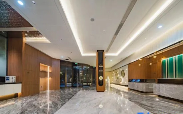 Starway Hotel (Chengdu Jintang Huaizhou New Town)