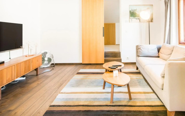 Modern Apartment in a Picturesque 15th-Century Building