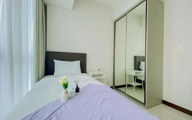 Comfort And Nice 2Br Apartment At Casa Grande Residence