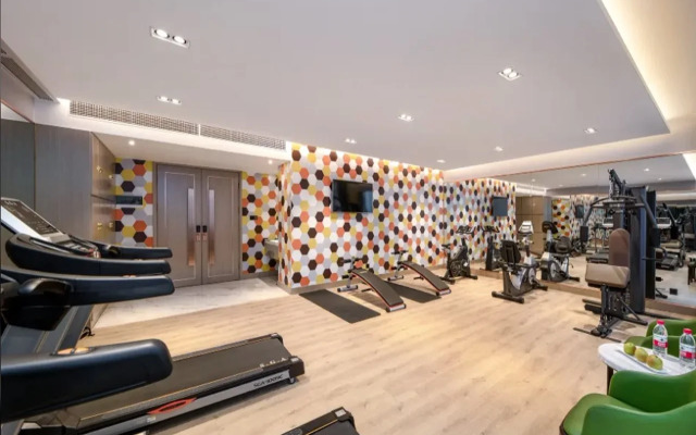 Venus Royal Hotel (Guangdong Zhongshan Dongfeng Center Hotel)