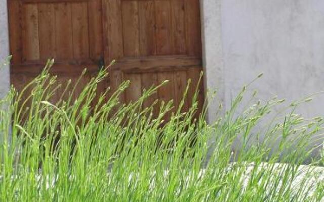 Pliskovica Youth Hostel вид на фасад