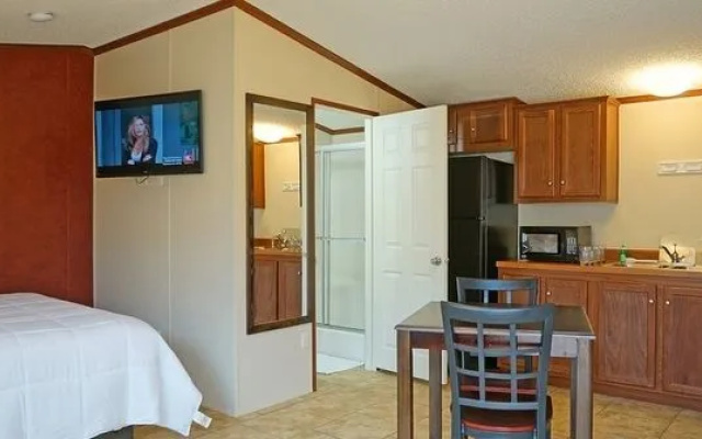 Eagle Inn and Suites Dilley