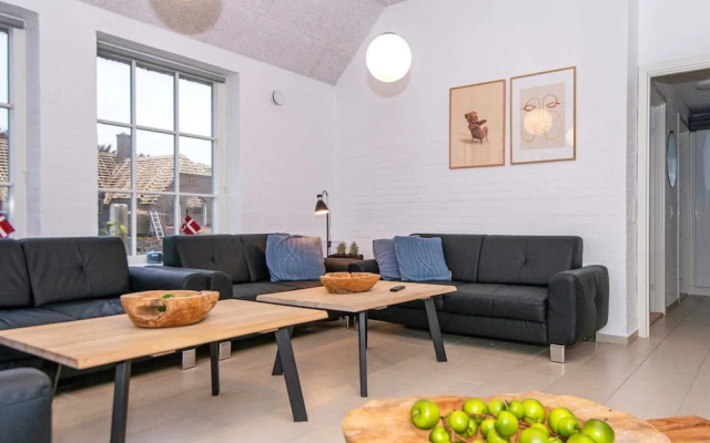 16 Person Holiday Home in Ulfborg