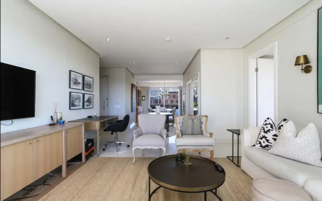 Canal View Two Bedroom Luxury Apartment - 507