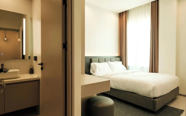 After Rain Hotel