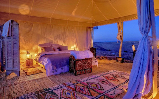 Agafay Desert Luxury Camp