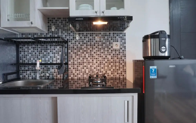 Spacious and Nice 2Br at Belmont Residence Puri Apartment