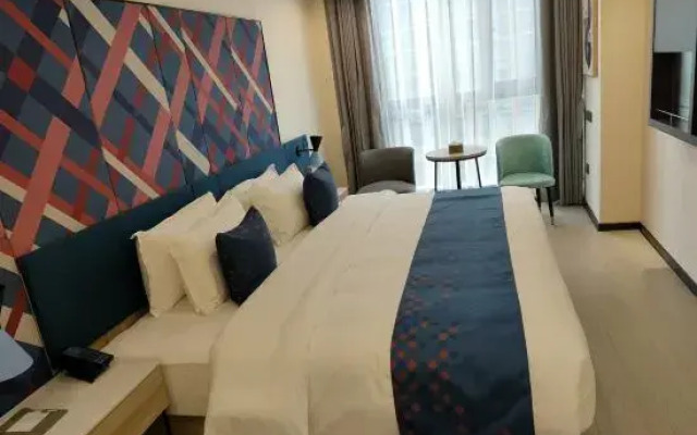 Century Elegance  Hotel (Hangzhou Qianjiang Century City Olympic Sports Center)