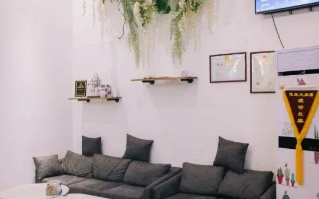 biji Hotel