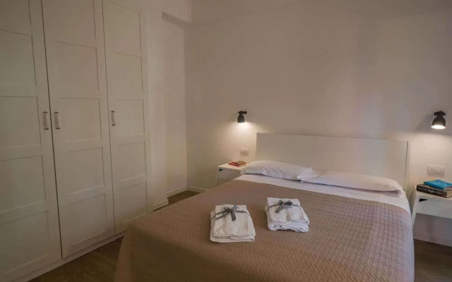 Il Giardino di Ada Ground Floor Studio with AC and Patio