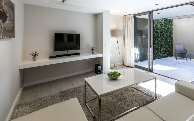 Blue Views Studio Apartments