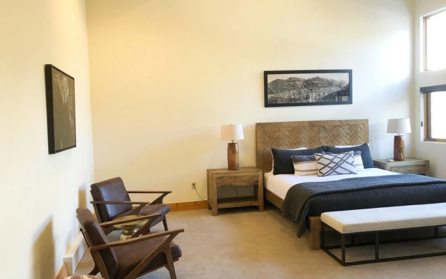 Bear Creek Lodge 407 4 Bedroom Condo by Alpine Lodging Telluride