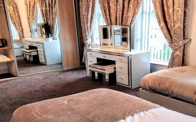 Angel House Bed & Breakfast
