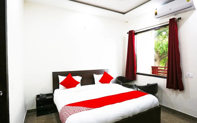 Oyo 43950 Hotel Green Acre