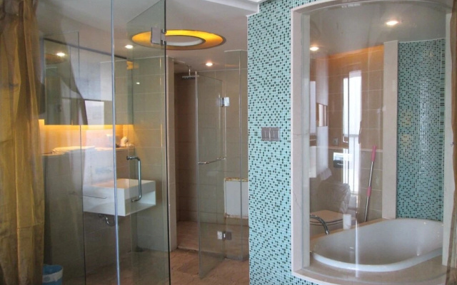 lanting hotel