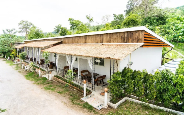 Khun Khao Tamnan Prai Resort