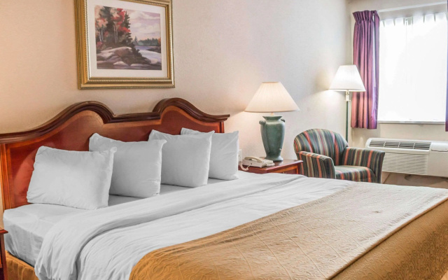 Quality Inn & Suites Manistique