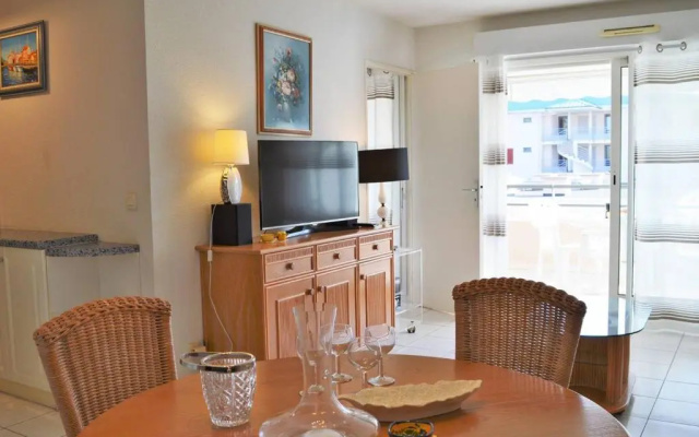 Appartement Le Lavandou, 2 pièces, 4 personnes - FR-1-251-399