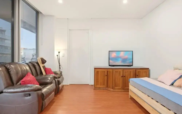 Metawise BnB Bright Open 2BR Arncliffe Sleeps 6