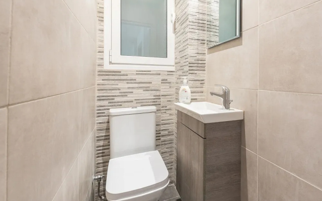 Athens Crystal Suites Apartments