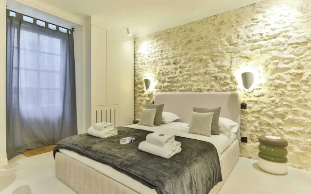 Beautiful 1 Bedroom Apartment