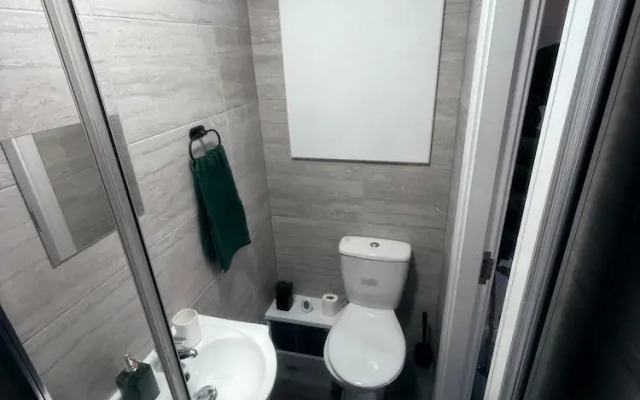 Spacious Central Bull Ring Apt