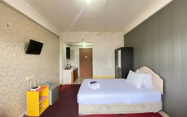 Beauty Spacious Studio Room At Pinewood Apartment Jatinangor