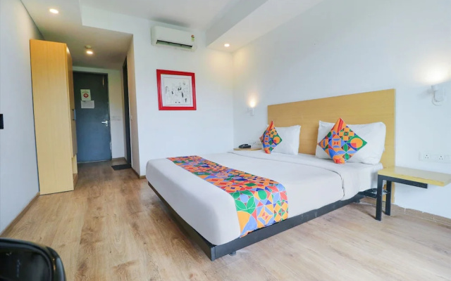 Fabhotel Pantao Stays