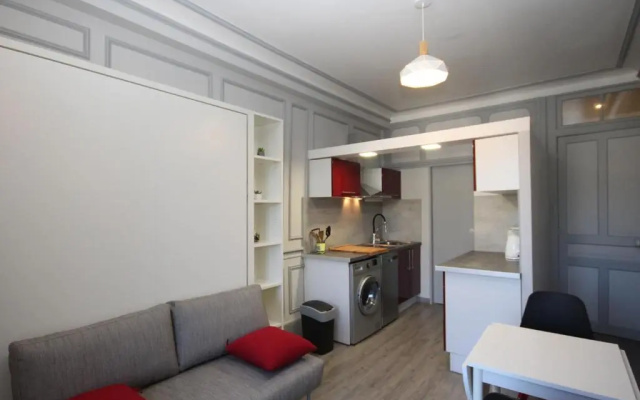 Appartement Mont-Dore, 1 pièce, 2 personnes - FR-1-608-103