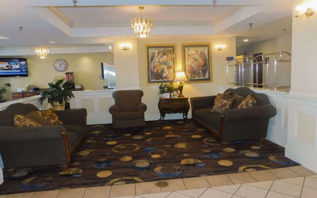 Days Inn & Suites by Wyndham Pocahontas