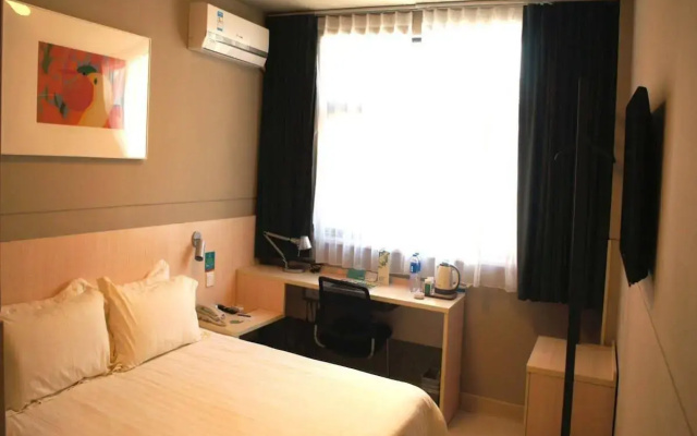 Jinjiang Inn Laiwu East Wenyuan Street