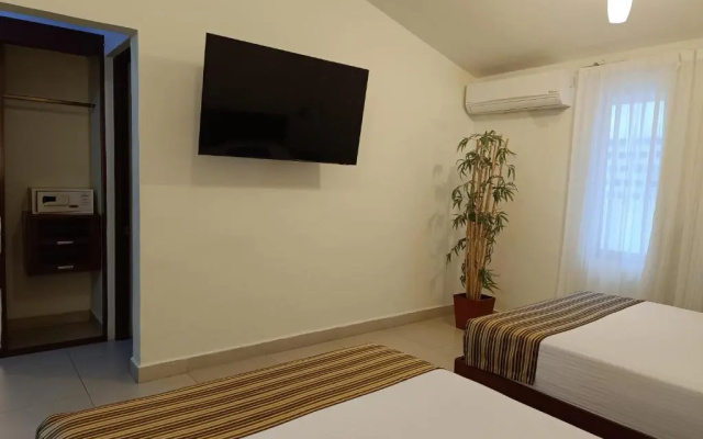 Grand City Hotel Cancun - Near Market 28