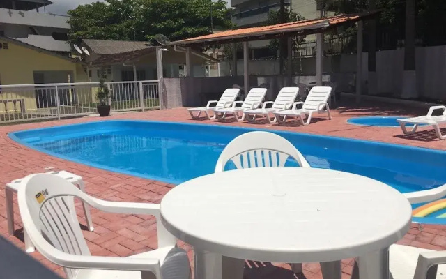 Kit 6 - Com piscina 4 pessoas