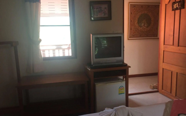 Pornpong House