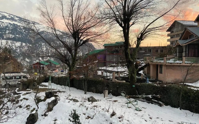 Solang Valley Resort